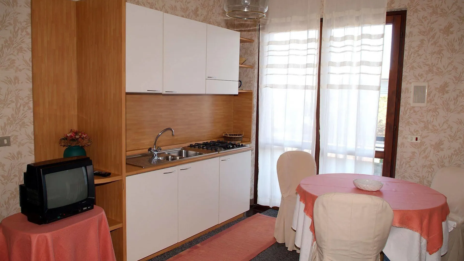 Residence Alba Colombare Di Sirmione Hotell